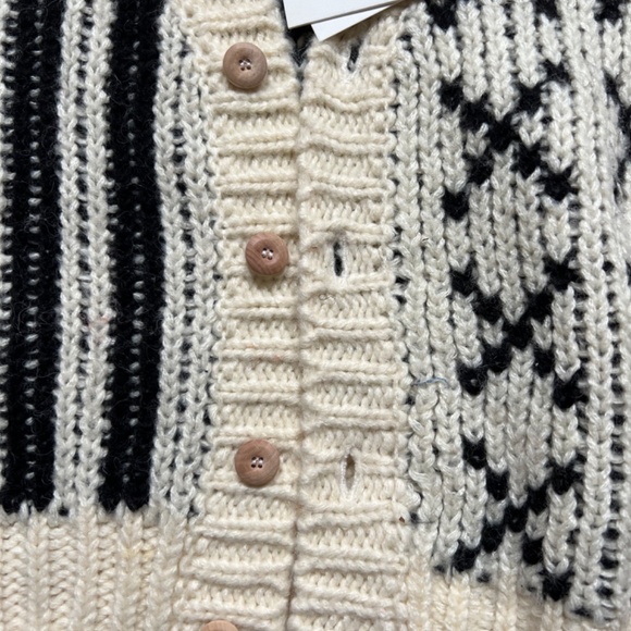 The Animal Observatory Cardigan - Picture 3 of 3